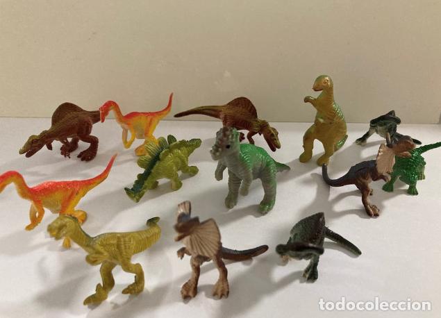 Figuras de goma y PVC: Juguete Pack x 10 dinosaurios #185
