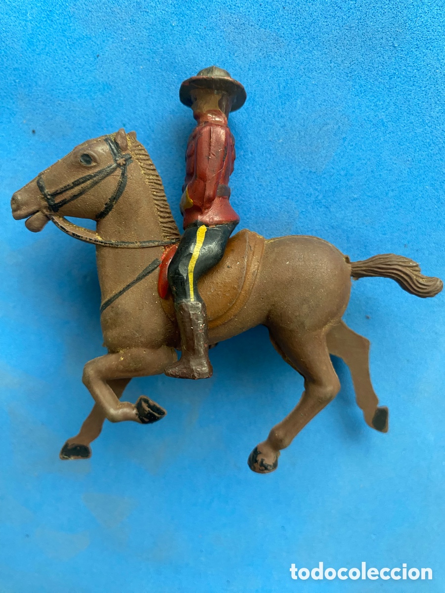Figuras de goma y PVC: Polic&iacute;a montada del Canad&aacute; reamsa