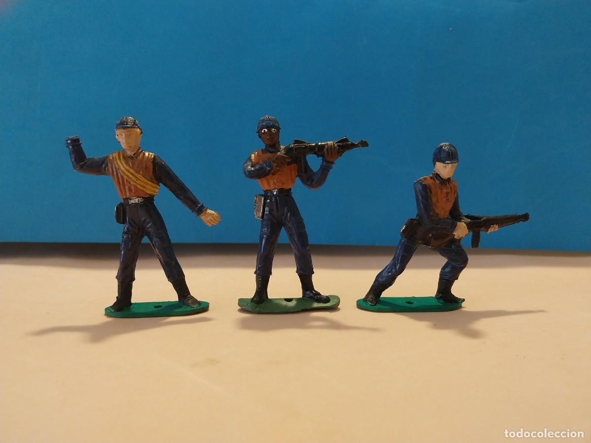 Figuras de goma y PVC: FIGURAS HOMBRES DE HARRELSON (SWAT). COMANSI