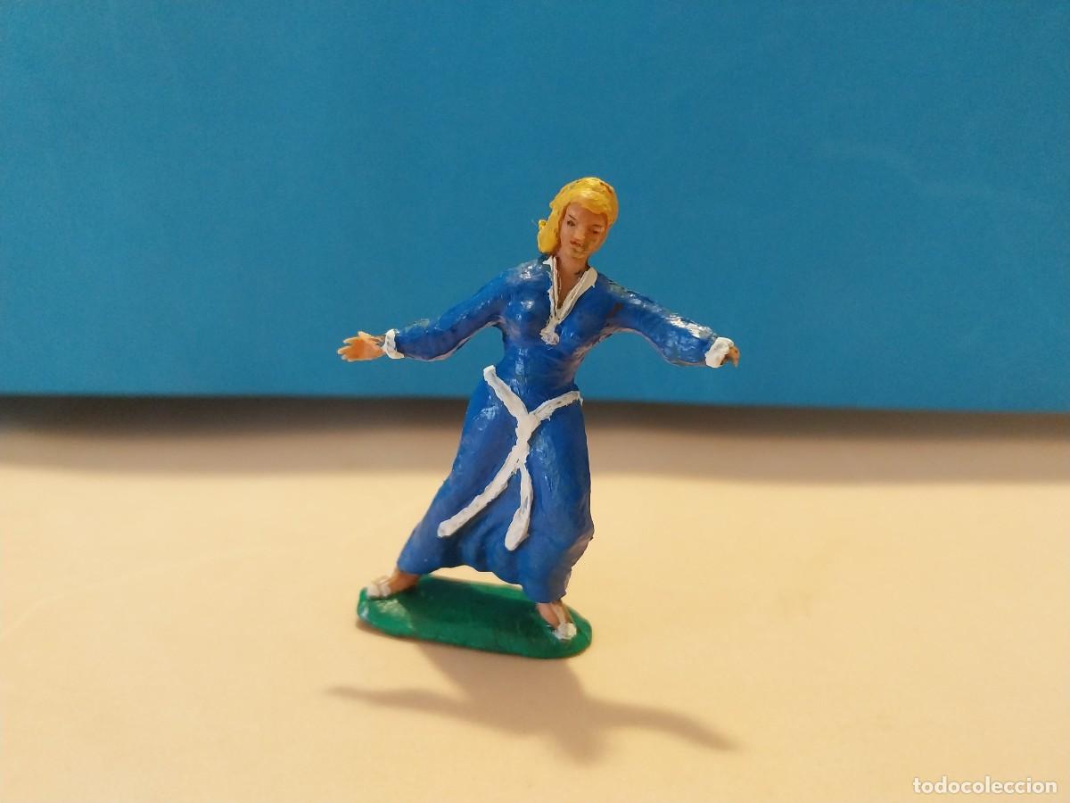 Rubber and PVC Figures: FIGURA DE REINA SIGRID. SERIE CAPIT&Aacute;N TRUENO. ESTEREOPLAST