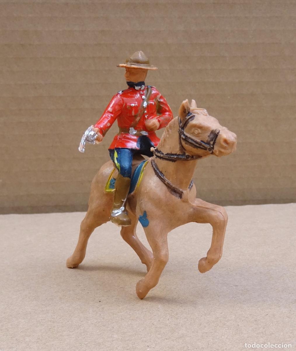 Figurines en Caoutchouc et PVC: REAMSA POLICIA MONTADA DEL CANADA CON CABALLO