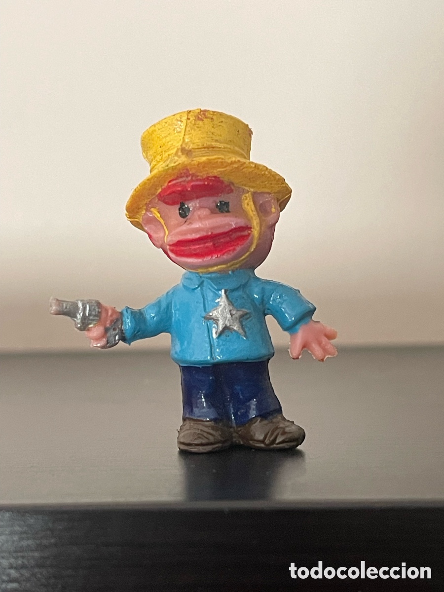 Figuras de goma y PVC: FELIPE AMIGO MAFALDA - FIGURA GOMA PVC - SIN MARCA BOOTLEG