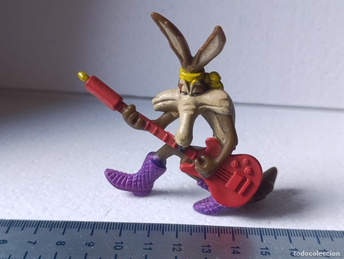 Figuras de goma y PVC: FIGURA DE PVC - COYOTE CON GUITARRA - WARNER - ( )