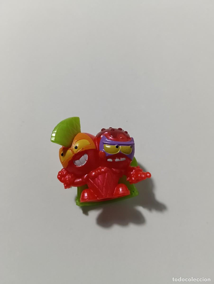 Figuras de goma y PVC: Superthing duo licious V54B s&egrave;rie 16