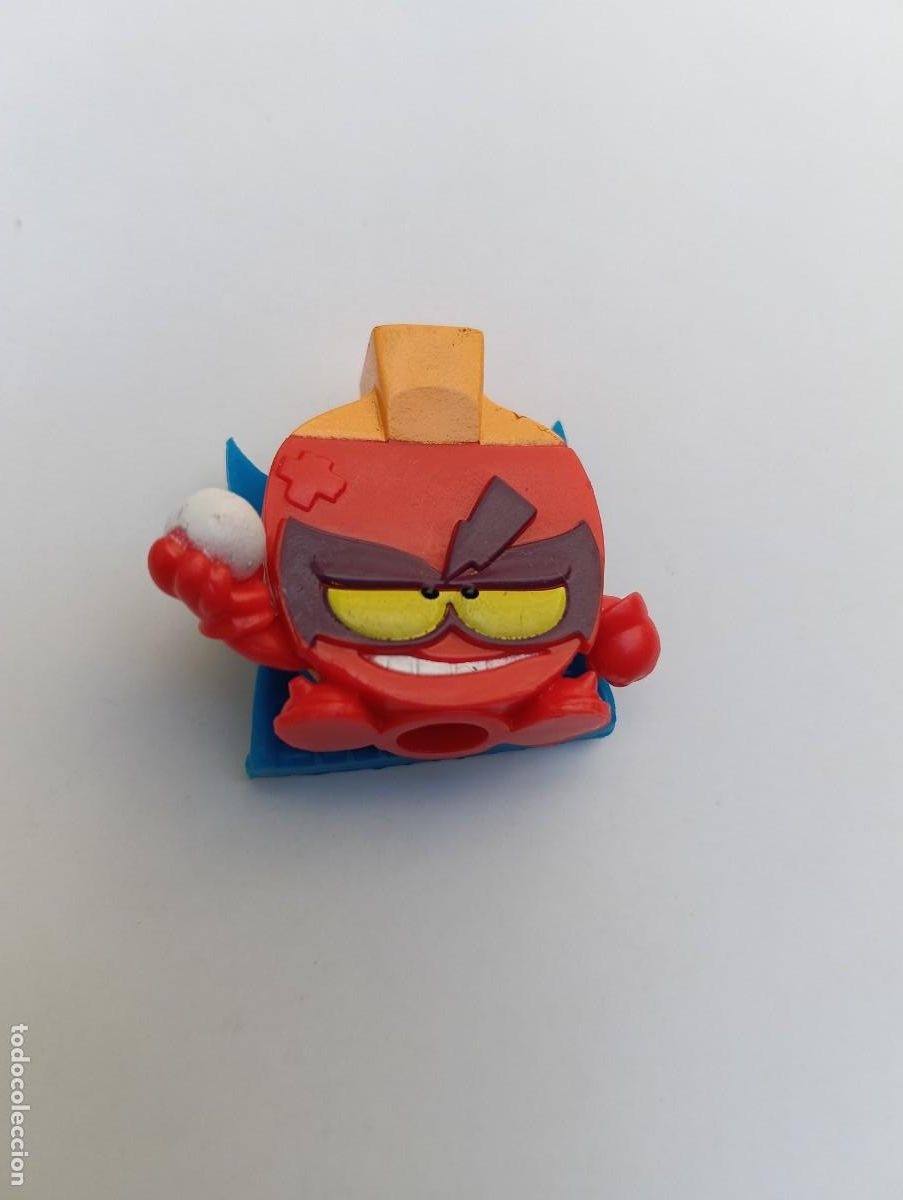 Figuras de goma y PVC: Superthing pong V56B serie 16