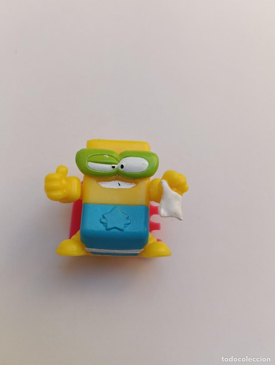 Figuras de goma y PVC: Superthing max blank H63B s&egrave;rie 16