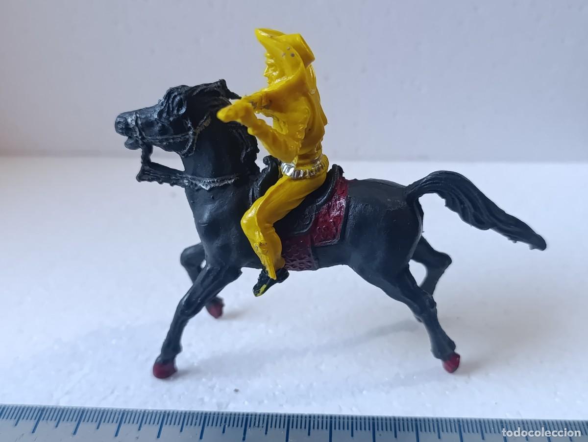 Figuras de goma y PVC: FIGURA DE PVC - JINETE CON CABALLO - JECSAN - REAMSA - COMANSI - ETC...