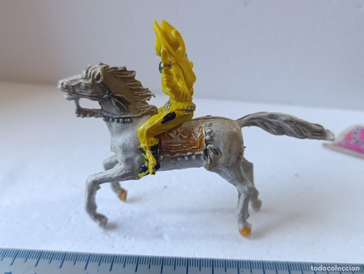 Figuras de goma y PVC: FIGURA DE PVC - JINETE CON CABALLO - JECSAN - REAMSA - COMANSI - ETC...