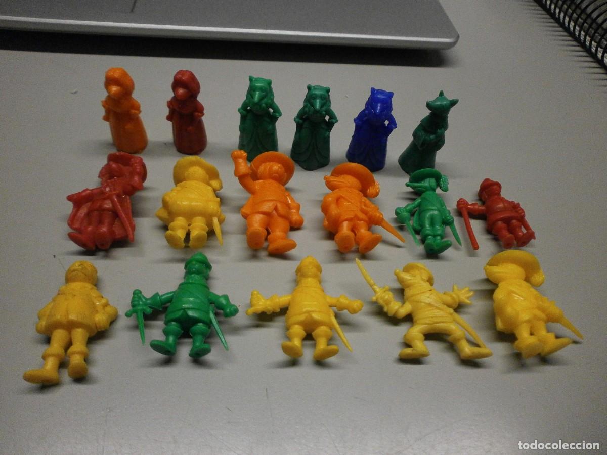 Figuras de goma y PVC: lote de figuras dunkin dartacan y los mosqueperros phoskitos panrico cropan