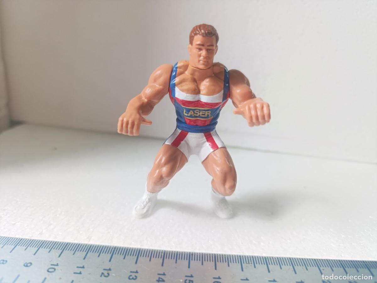Figuras de goma y PVC: FIGURA DE PVC - LASER GLADIADOR AMERICANO - S. GOLDWYN 1991 - ( )