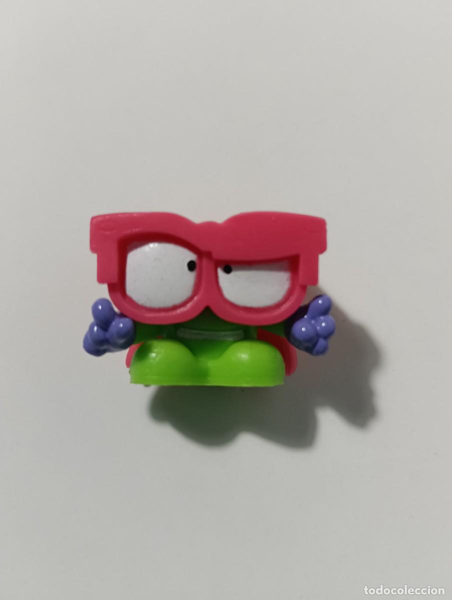 Figuras de goma y PVC: Superthing speed reader H16A serie 14