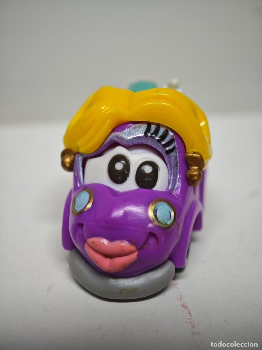 Figuras de goma Kinder: ANTIGUA FIGURA KINDER FERRERO COCHES