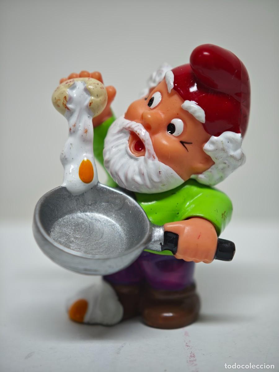 Figuras de goma Kinder: ANTIGUA FIGURA KINDER FERRERO ENANITO GNOMO