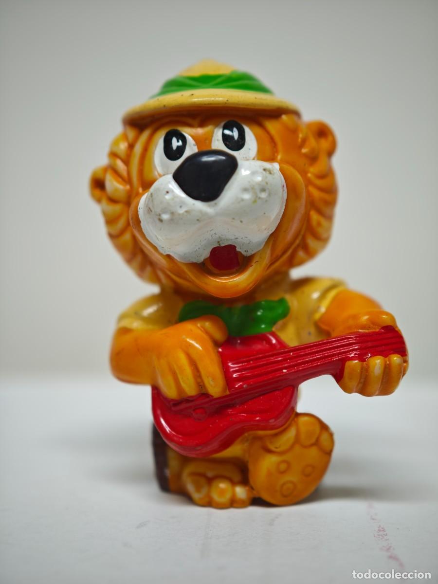 Figuras de goma Kinder: ANTIGUA FIGURA KINDER FERRERO LEON LEONES
