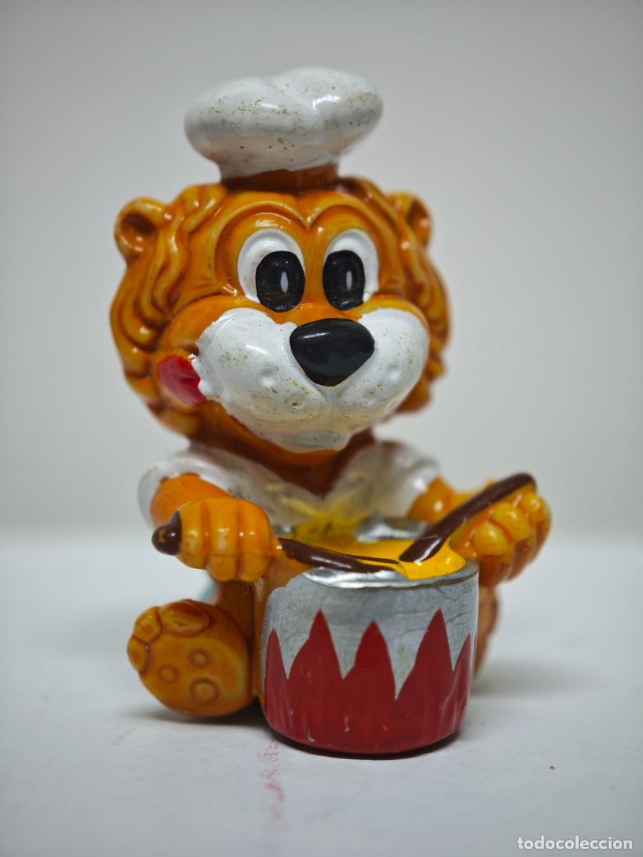 Figuras de goma Kinder: ANTIGUA FIGURA KINDER FERRERO LEON LEONES