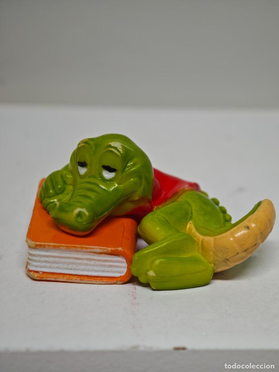 Figuras de goma Kinder: ANTIGUA FIGURA KINDER FERRERO COCODRILOS