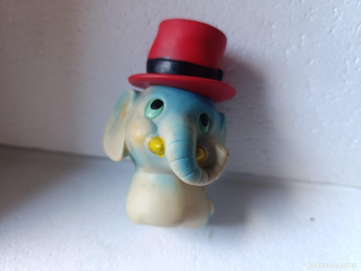 Figuras de goma y PVC: FIGURA DE PVC - ELEFANTE DE CHIFLO O CHIFLE - KOREA - ( )