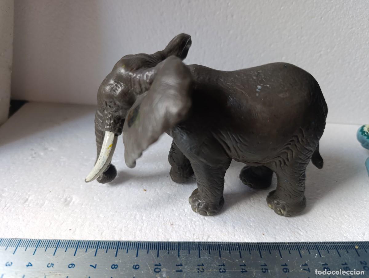 Figuras de goma y PVC: FIGURA DE PVC - ELEFANTE - SCHLEICH - ( TIENE LA CABEZA SUELTA )