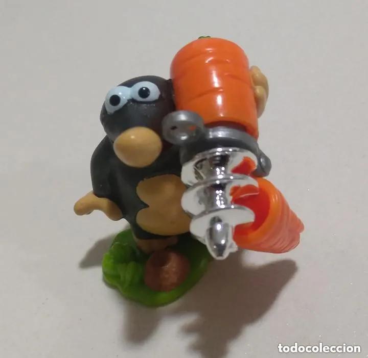 Figuras de goma Kinder: topo pistola zanahoria espia mu&ntilde;eco figura kinder mole mission spy
