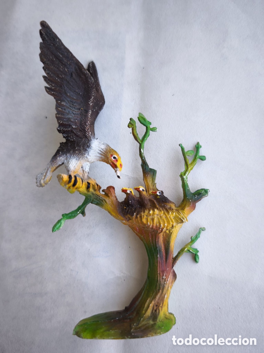 Figuras de goma y PVC: Figura Vintage de &Aacute;guila en el Nido con Cr&iacute;as &ndash; Colecci&oacute;n de Animales de Estereoplast (A&ntilde;os 60)