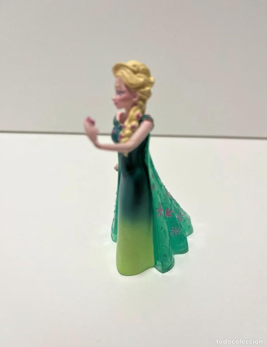Figuras de goma y PVC: Disney Princesa Elsa #237 - Foto 2