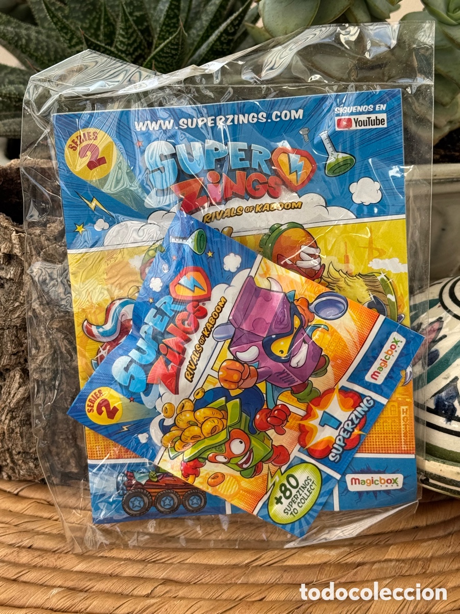 Figuras de goma y PVC: SuperZings Serie 2 Pack promocional Magic Box 2018