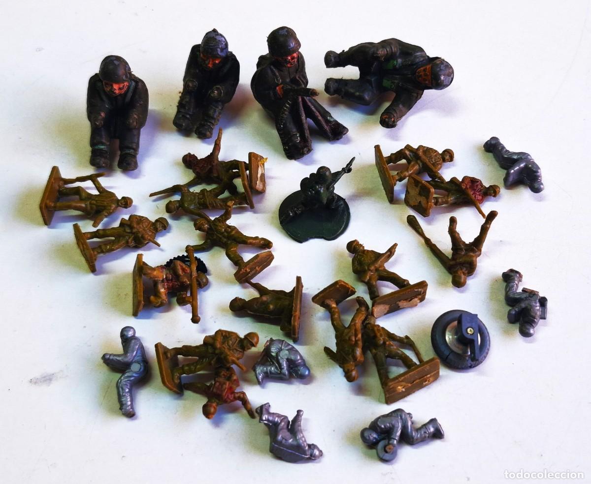 Figuras de goma y PVC: LOTE DE FIGURITAS DE PLASTIC - SOLDADOS VARIOS DE 1 A 3.CM ALTO