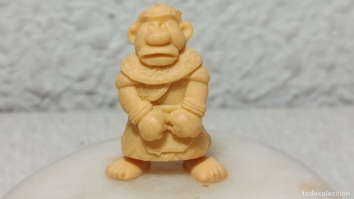 Figuras de goma y PVC: DUNKIN : ANTIGUA FIGURA DE PLASTICO ASTERIX Y OBELIX - ESCLAVO - A&Ntilde;OS 70 UDERZO