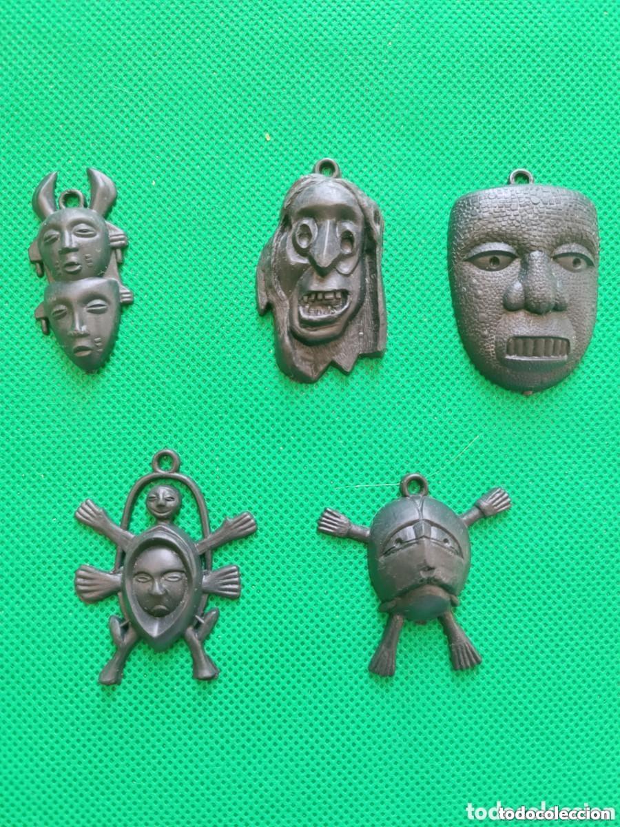 Figuras de goma y PVC: Lote M&aacute;scaras Orzowei Bimbo tipo Dunkin