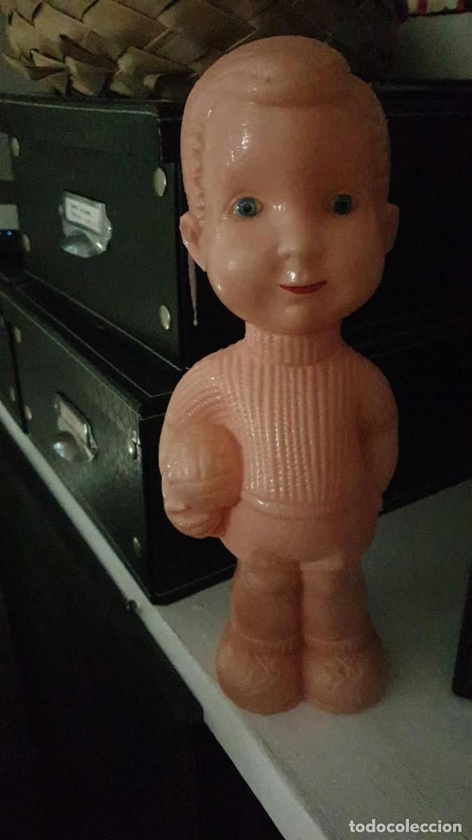 Figuras de goma y PVC: mu&ntilde;eco de pl&aacute;stico duro, jugador de futbol.