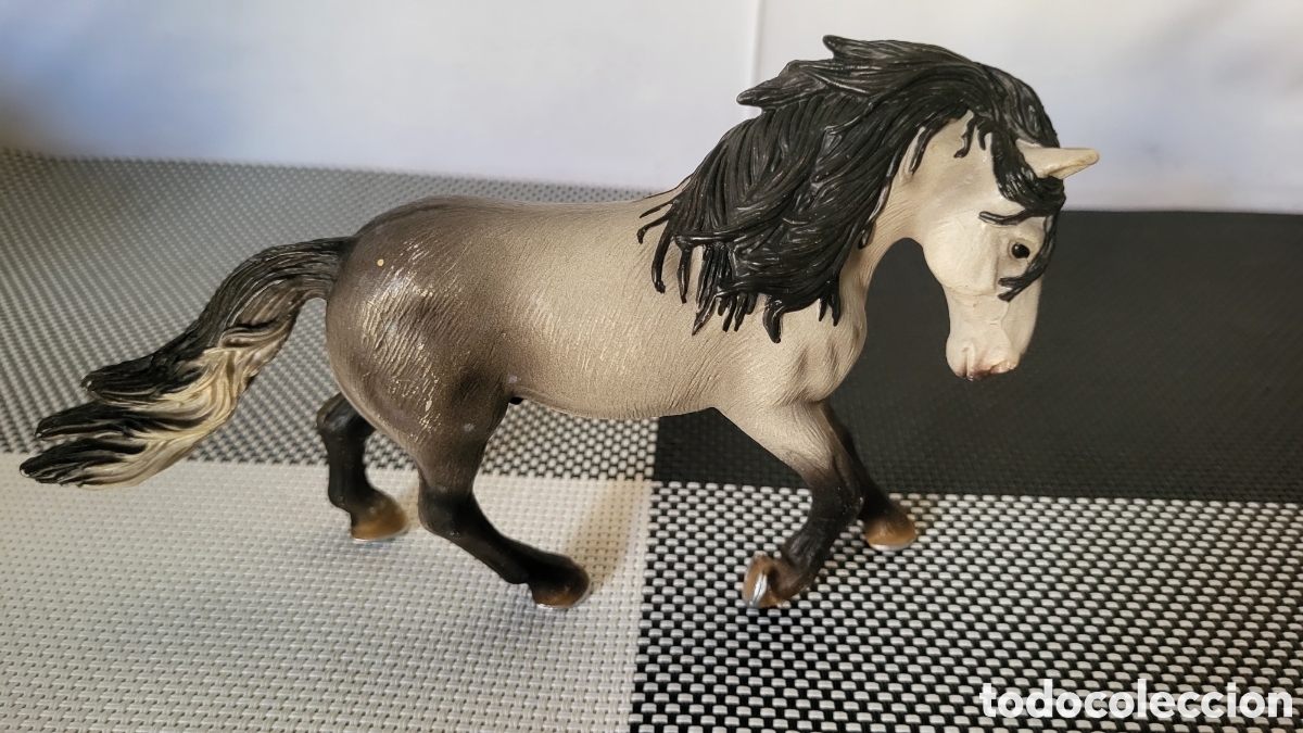 Figuras de goma y PVC: Caballo de colecci&oacute;n Schleich - Foto 2