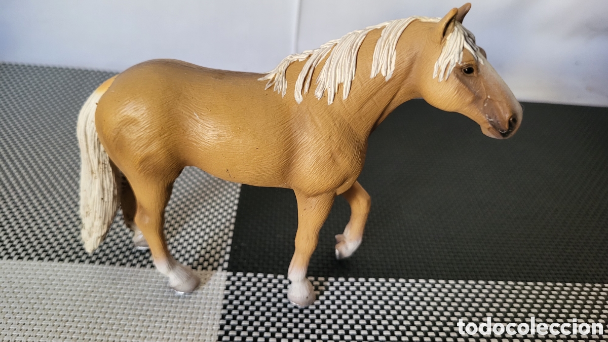 Figuras de goma y PVC: Caballo de colecci&oacute;n Schleich