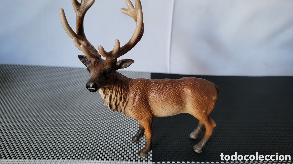 Figuras de goma y PVC: Ciervo colecci&oacute;n Schleich