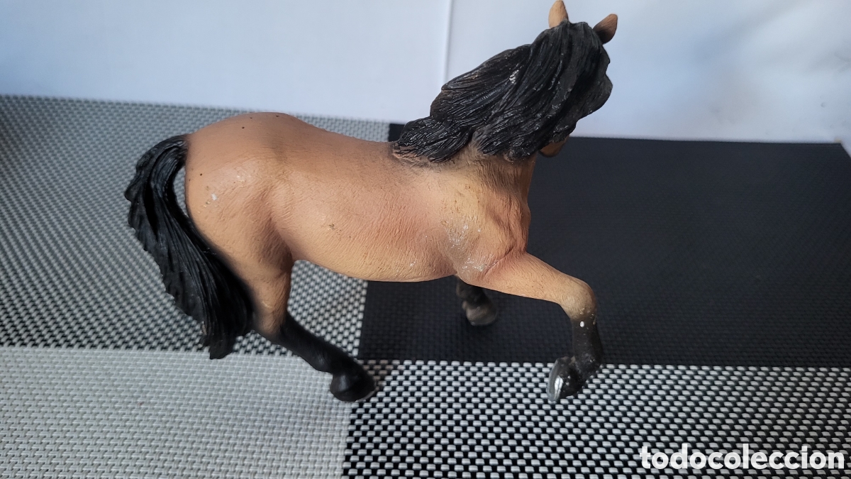Figuras de goma y PVC: Caballo de colecci&oacute;n Schleich - Foto 2