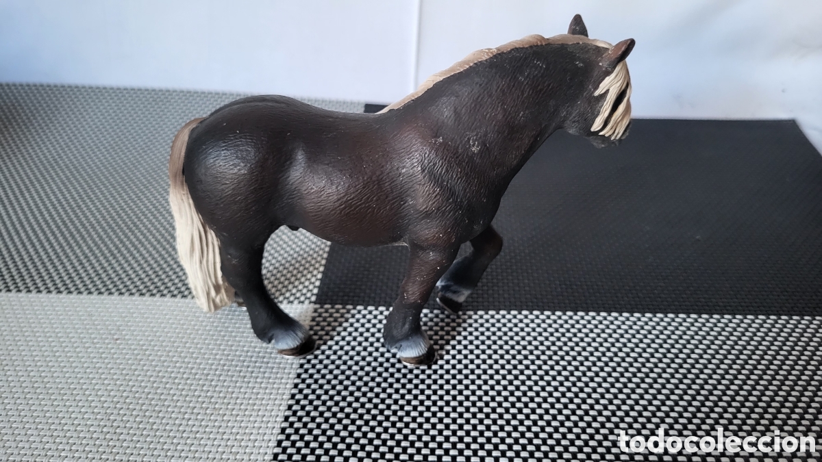 Figuras de goma y PVC: Caballo de colecci&oacute;n Schleich - Foto 2