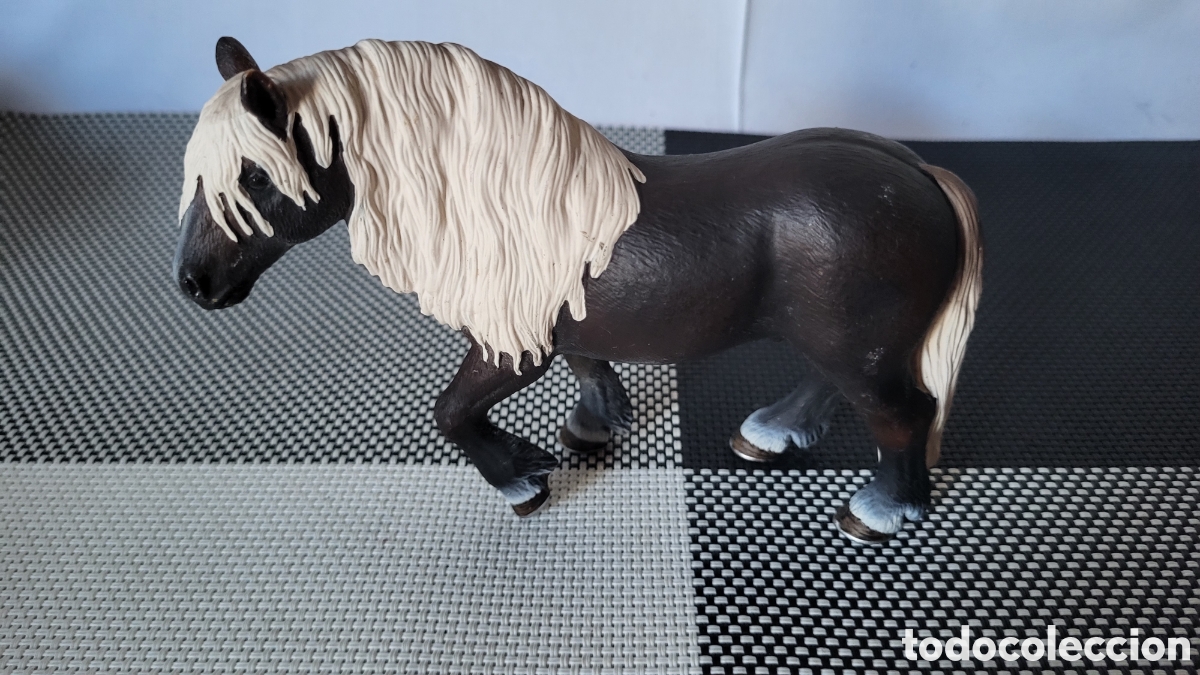 Figuras de goma y PVC: Caballo de colecci&oacute;n Schleich