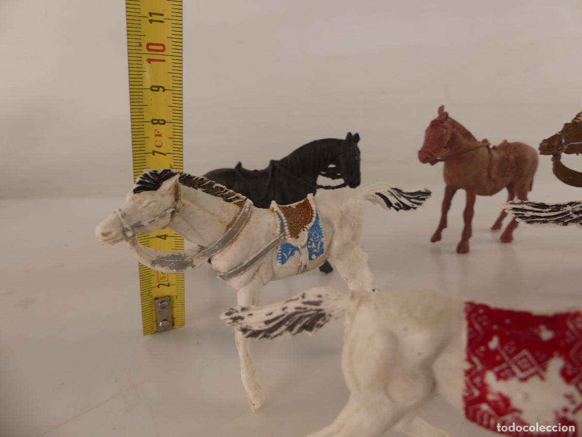Figuras de goma y PVC: LOTE DE CABALLOS DE PVC - Foto 8