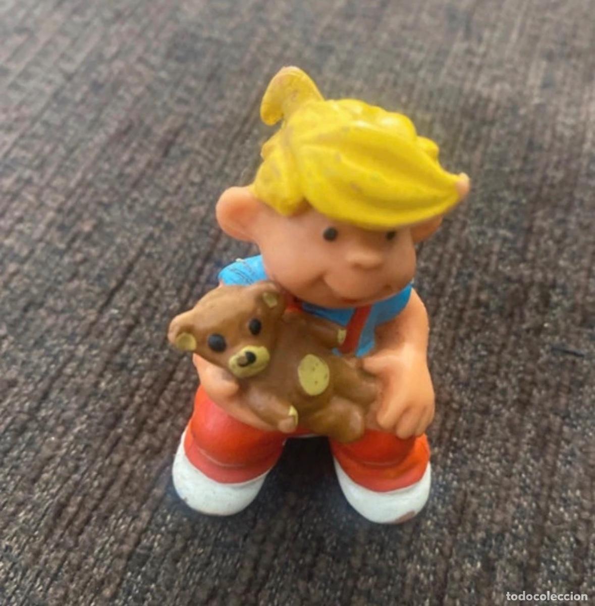 Figuras de goma y PVC: Figura vintage Daniel el travieso con su osito marron