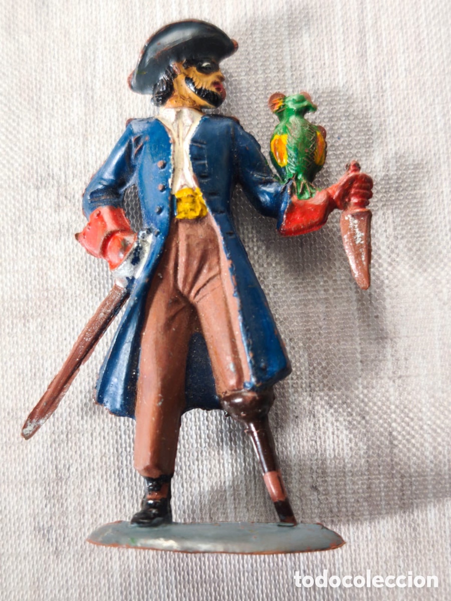 Figuras de goma y PVC: Antigua figura de goma Reamsa &ndash; Capit&aacute;n Pirata con pata de palo y loro (A&ntilde;os 50)