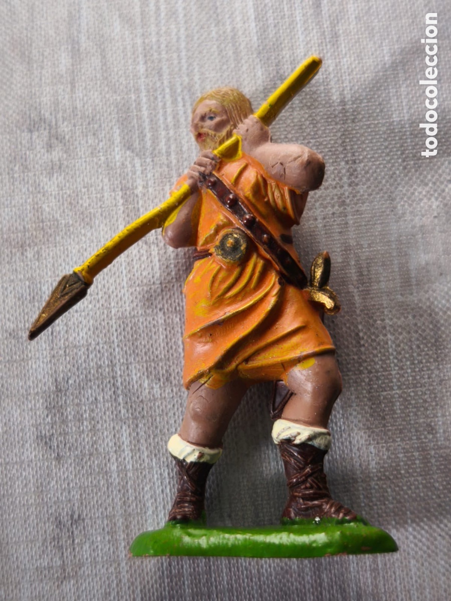 Figuras de goma y PVC: figura de goma Estereoplast &ndash; B&aacute;rbaro / Guerrero Germano con lanza (Serie El Jabato) &ndash; A&ntilde;os 60