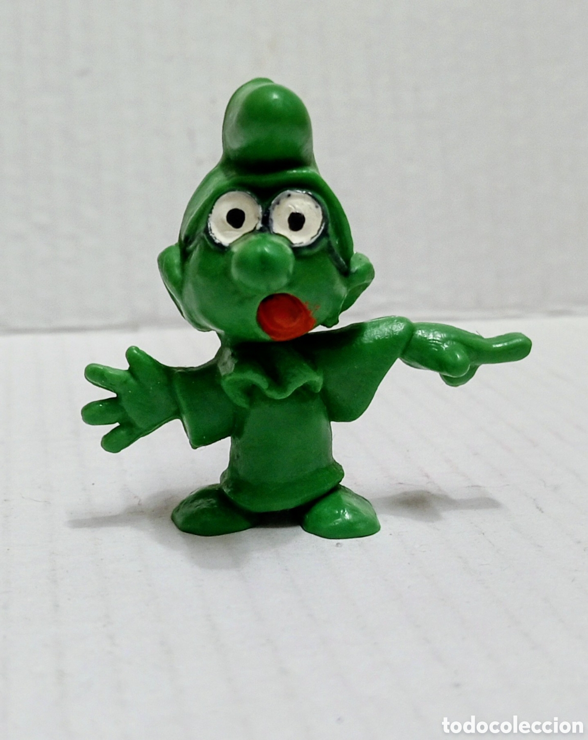 Gummi- und PVC-Figuren: PITUFO VERDE - ABOGADO - PEYO - W.GERMANY