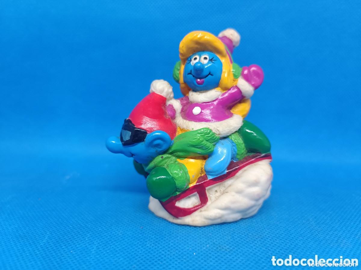 Figuras de Borracha e PVC: Figura pl&aacute;stico hinchado Los Pitufos en la nieve Bip Holland 1997
