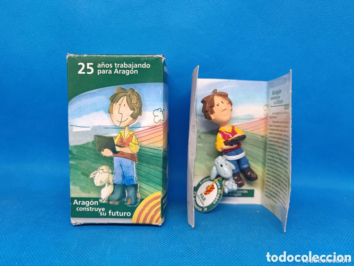 Figure di Gomma e PVC: Figura PVC PAR partido aragon&eacute;s regionalista en su caja original 25 aniversario fundado 1978 muy dif