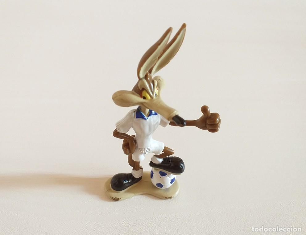 Figuras de goma y PVC: Mu&ntilde;eco figura de goma Coyote, warner