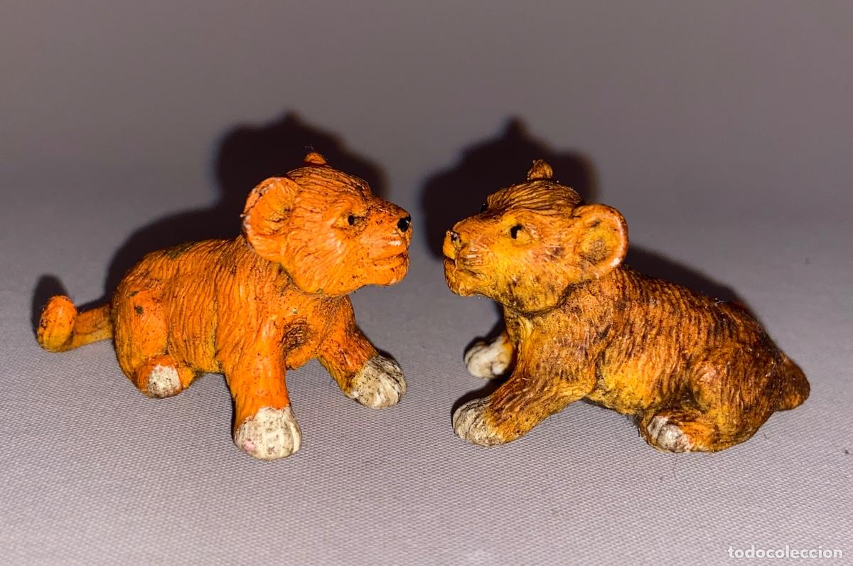 Figuras de goma y PVC: MAGN&Iacute;FICO LOTE DE 2 FIGURA DE PVC &ldquo; CR&Iacute;A TIGRE BENGALA &ldquo; SERIE ANIMALES - SCHLEICH