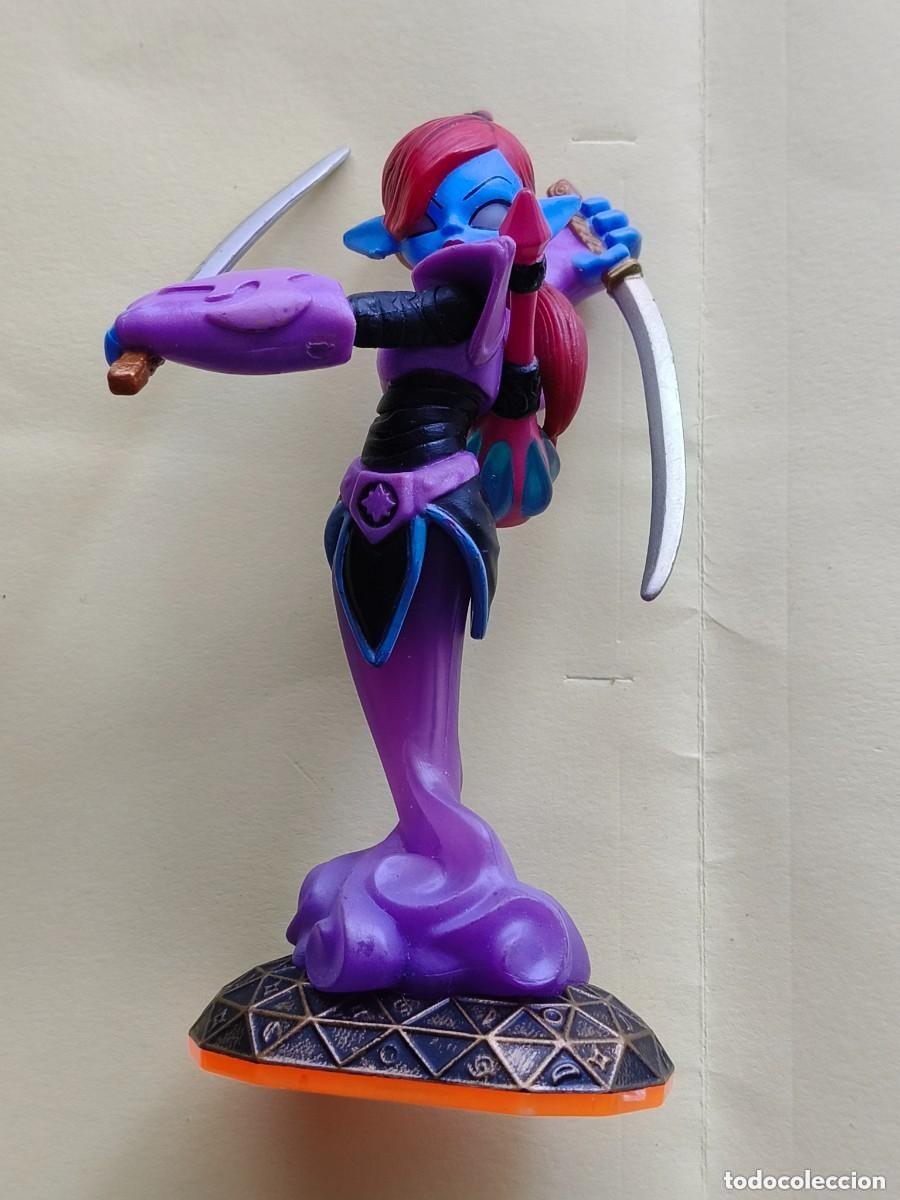 Figuras de goma y PVC: Skylanders Ninjini, Escarlata - Gigantes Serie 84543888 Serie 2