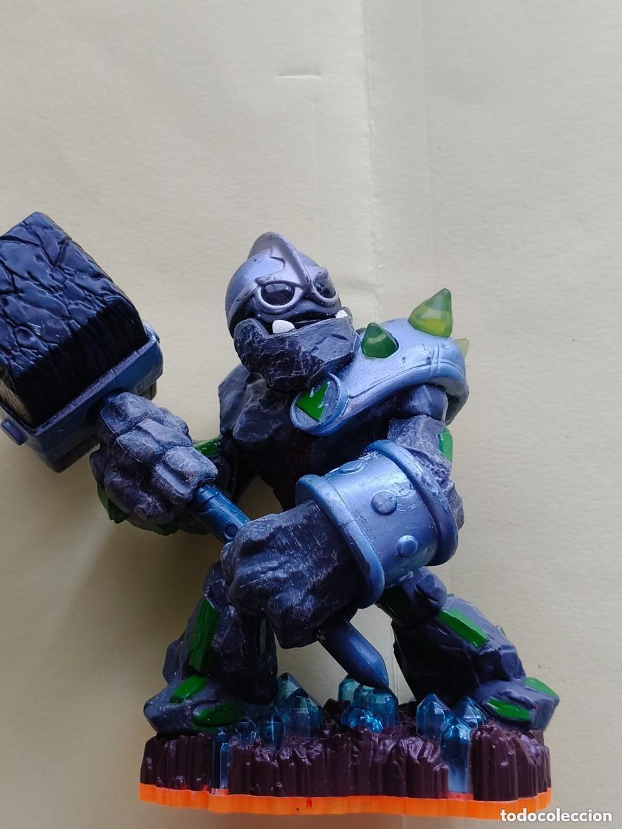 Figuras de goma y PVC: Skylanders Figura Skylanders Giants Crusher - Foto 2
