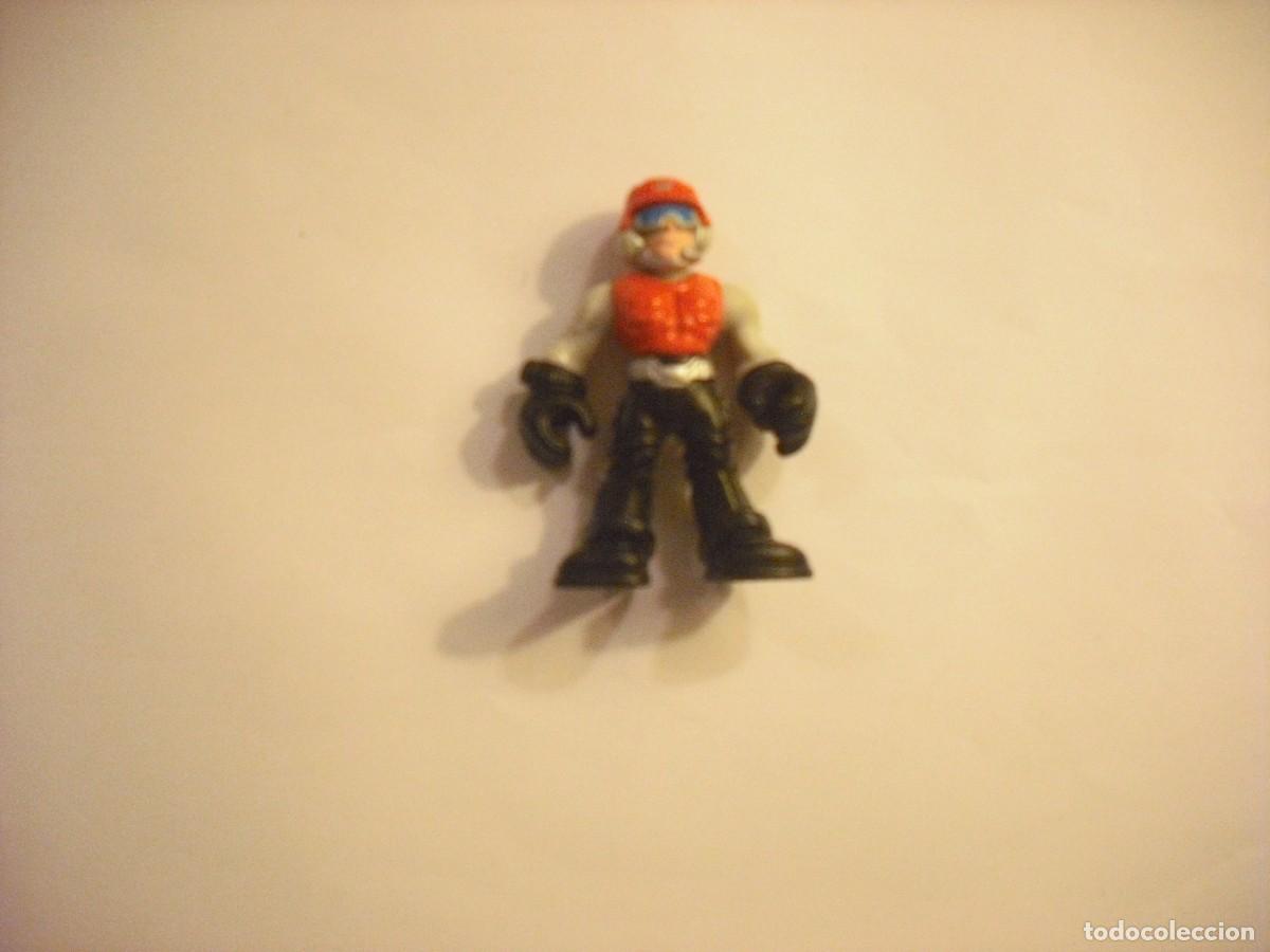 Figurines en Caoutchouc et PVC: PLAYSKOOL HEROES JURASSIC WORLD. FIGURA DE PILOTO. 6 CM.