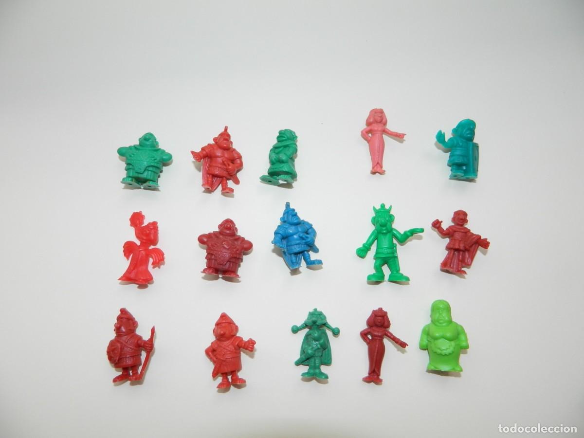 Figuras de goma y PVC: 15 FIGURAS DE ASTERIX TIPO DUNKIN EN PERFECTO ESTADO DIFERENTES COLORES