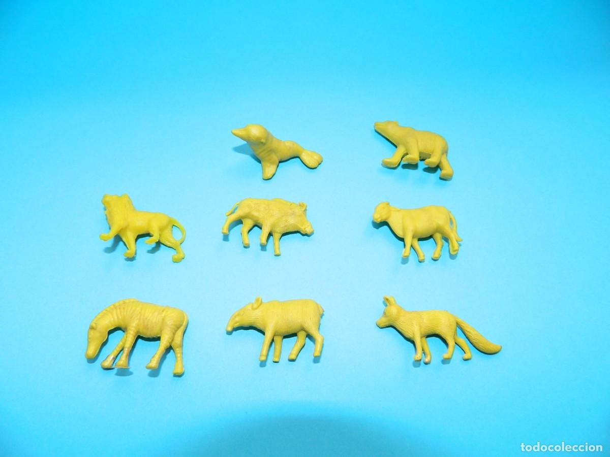 Figuras de goma y PVC: 8 FIGURAS DUNKIN MONOCROMATICAS MAS PEQUE&Ntilde;AS DE LO NORMAL - RARAS -